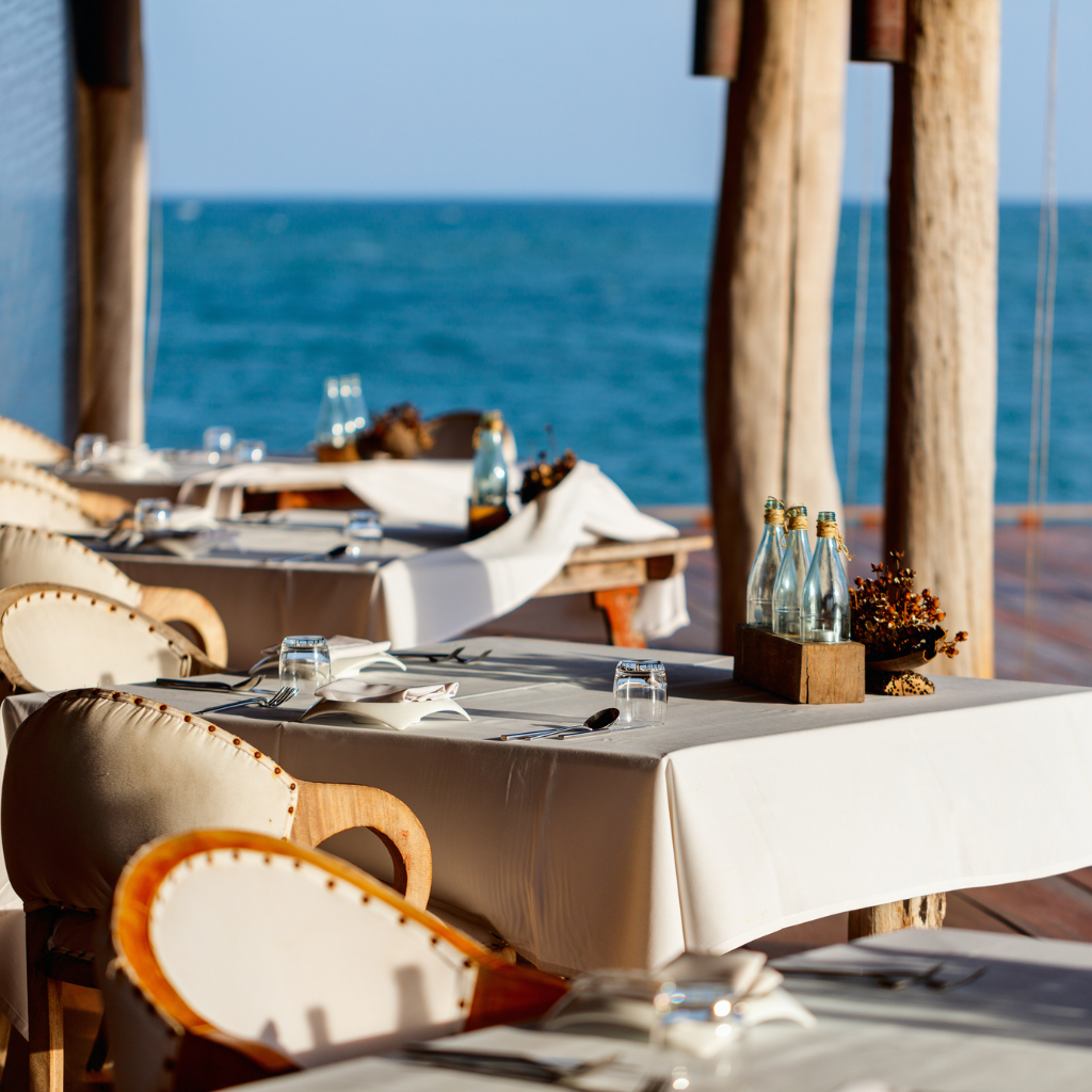 Table pour événement privé vur mer à Saint-Jean-Cap-Ferrat